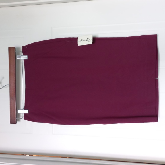 Maroon Pencil Skirt S - Picture 1 of 6